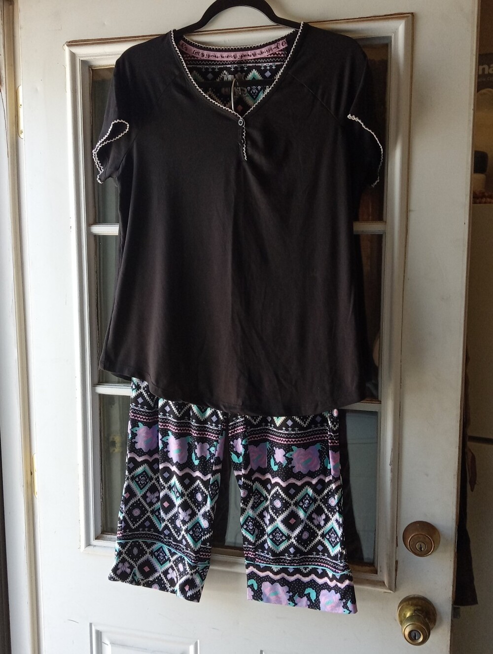 Muk Luks Black Top with Geometric Multicolor Capris Pajama Set